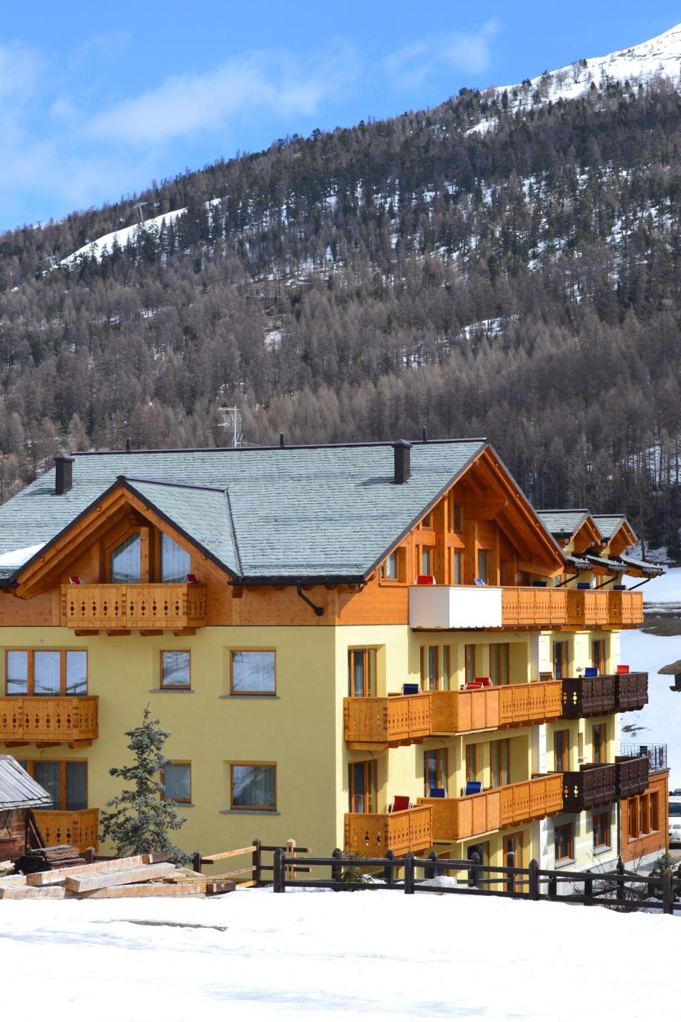 Hotel Alba Livigno Exterior foto